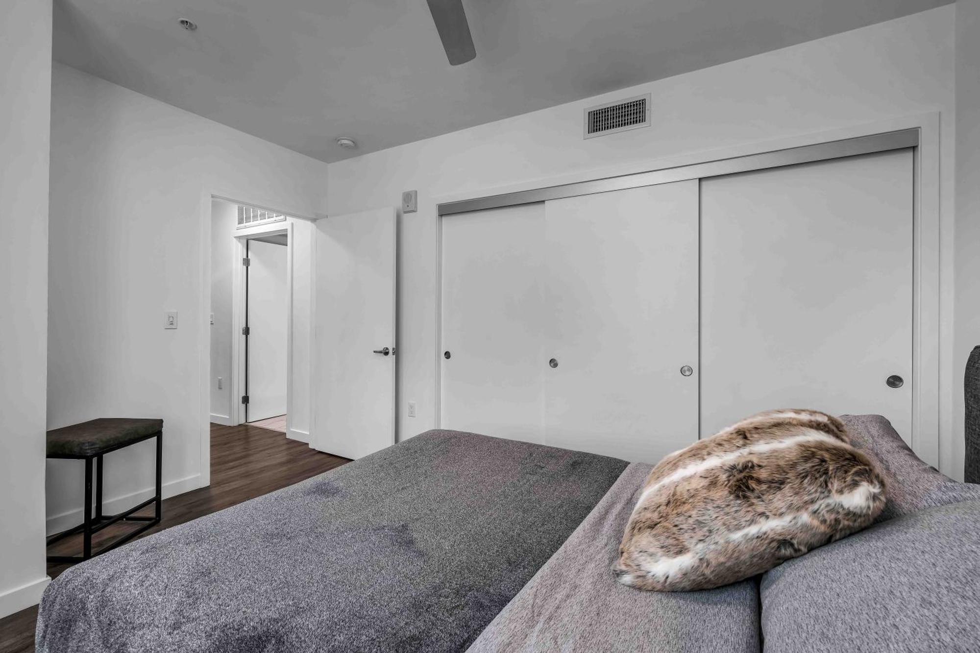 Apartment Santa Monica With Pool And Los Angeles